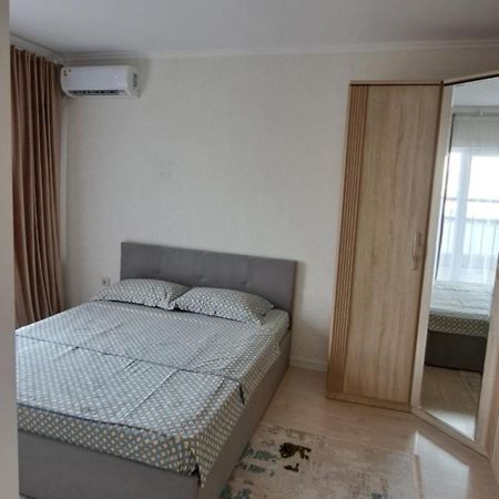 Квартира Напротив Конгресс Холла ,37-3 Улица 11 Apartment Turkistan Luaran gambar